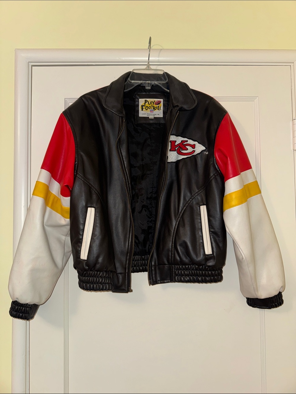 Vintage Kansas City Chiefs faux leather/coat Size M/L